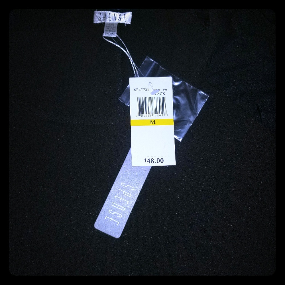 Black spense short sleeve top